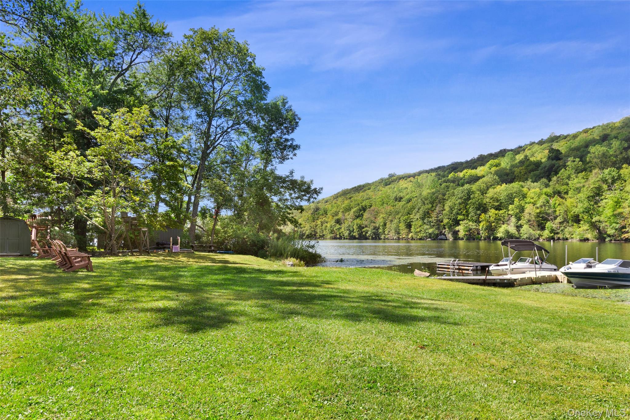 9 Oakdale Road, Putnam Valley, NY 10579