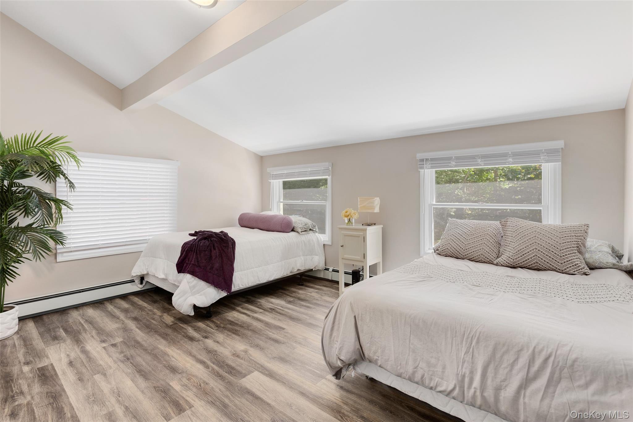 9 Oakdale Road, Putnam Valley, NY 10579