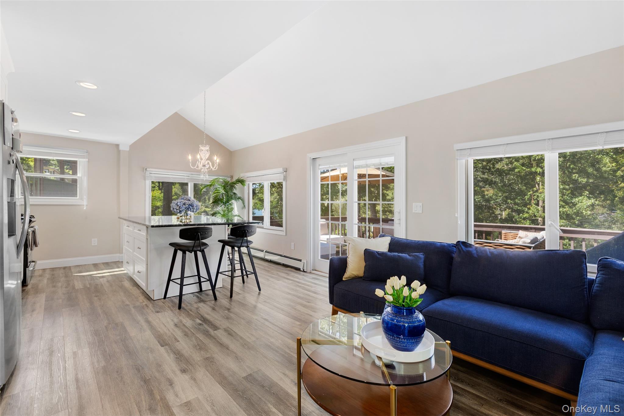 9 Oakdale Road, Putnam Valley, NY 10579