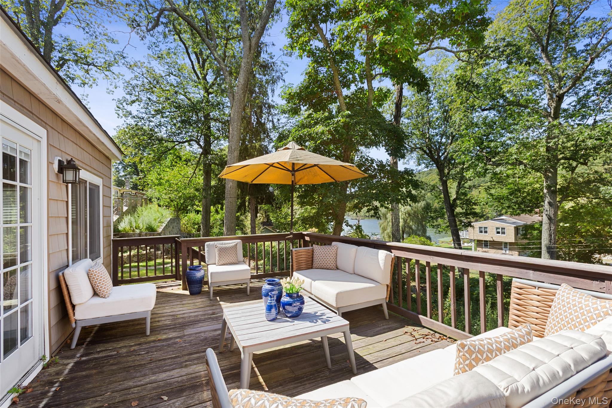 9 Oakdale Road, Putnam Valley, NY 10579