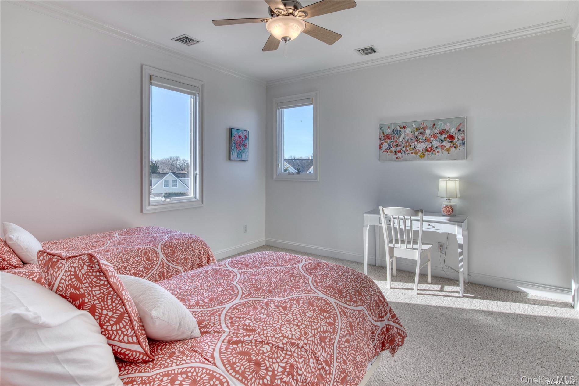 300 Latham Lane, Orient, NY 11957