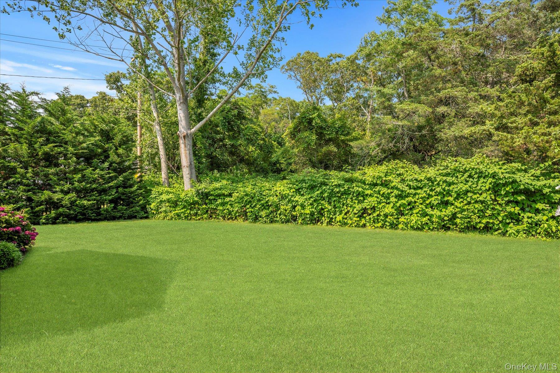 2360 Peconic Bay Boulevard, Laurel, NY 11948