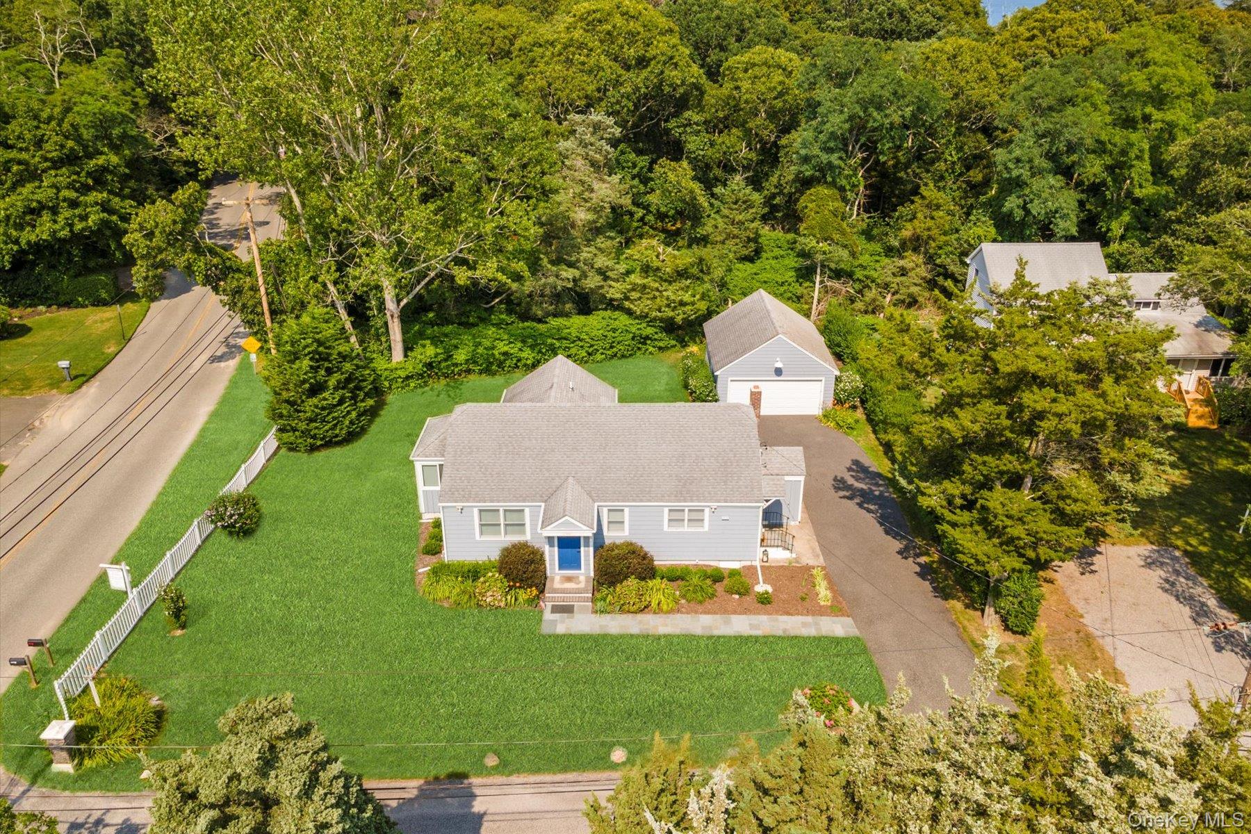2360 Peconic Bay Boulevard, Laurel, NY 11948