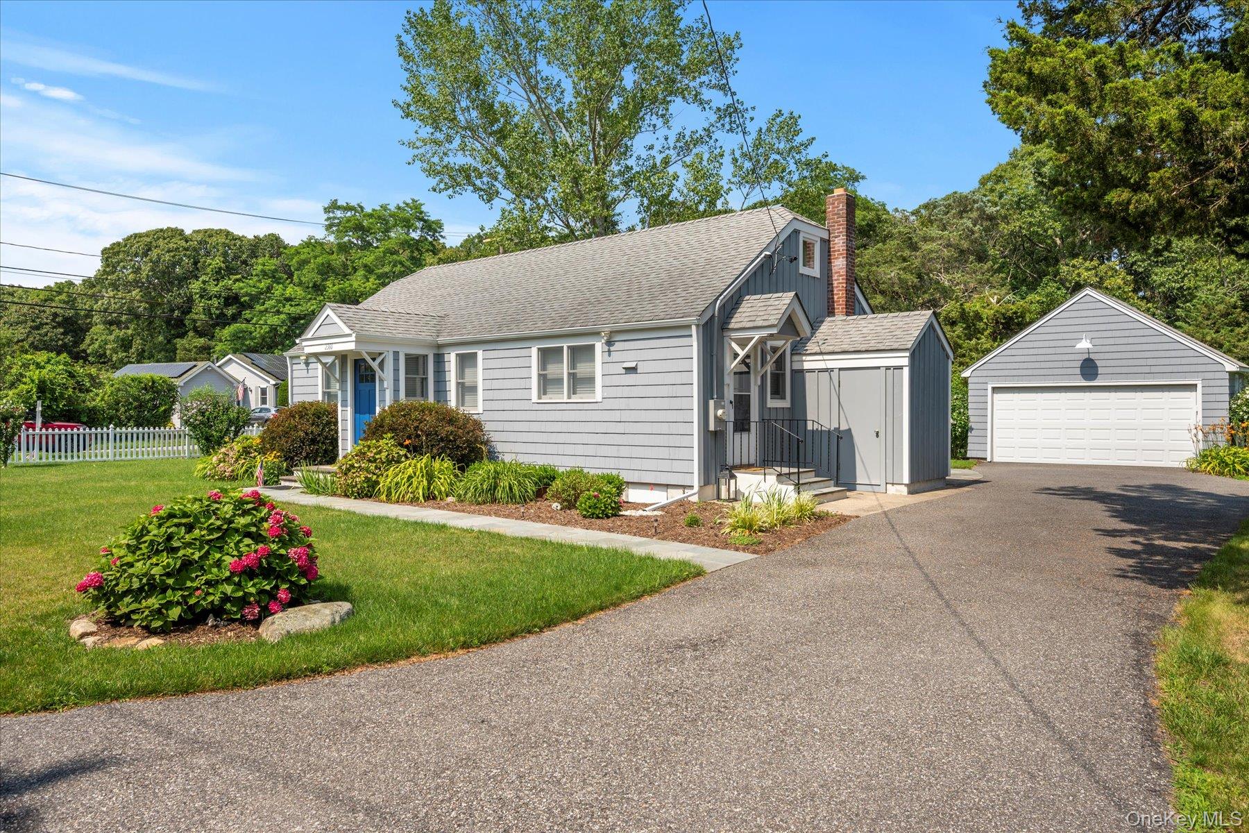 2360 Peconic Bay Boulevard, Laurel, NY 11948