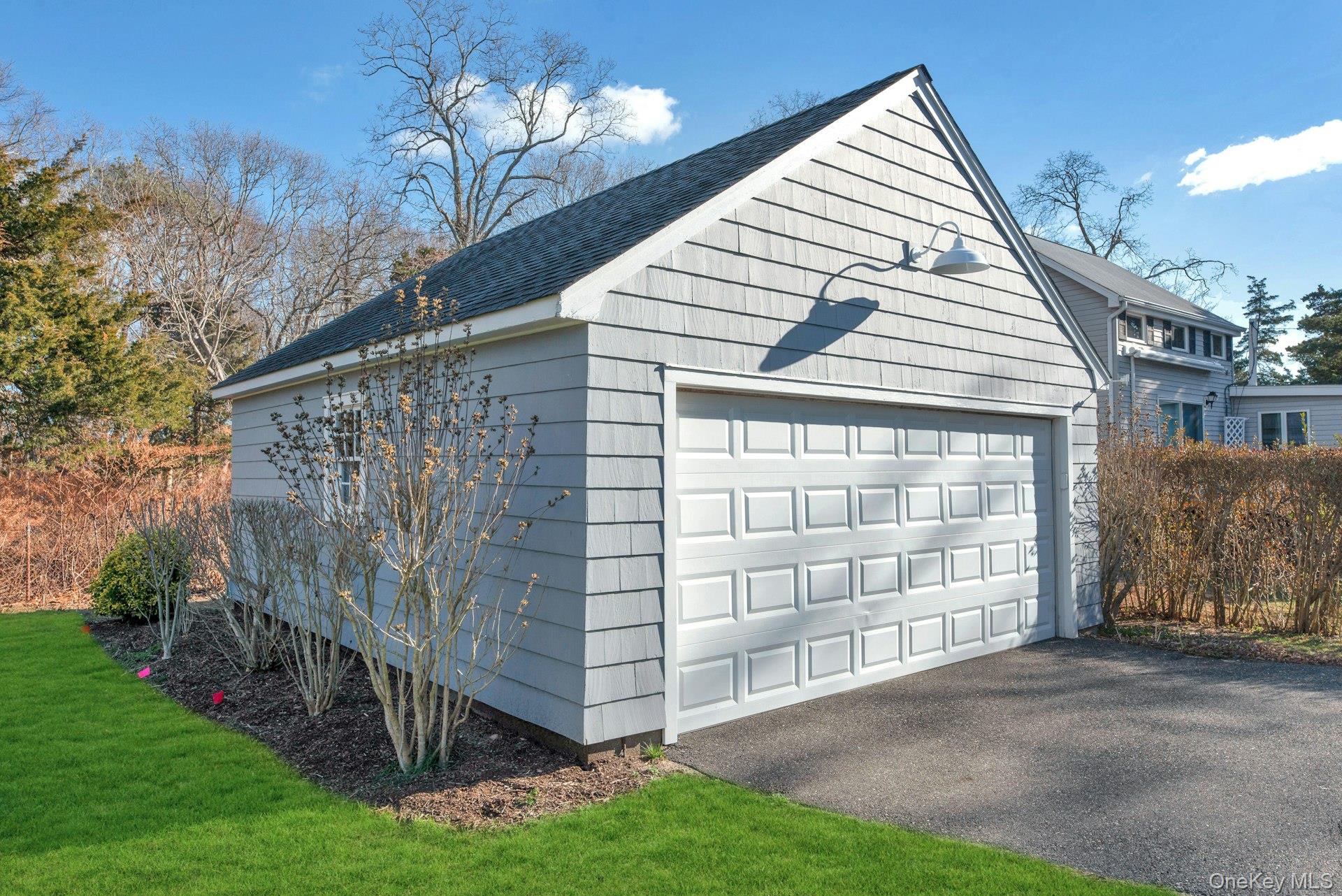 2360 Peconic Bay Boulevard, Laurel, NY 11948