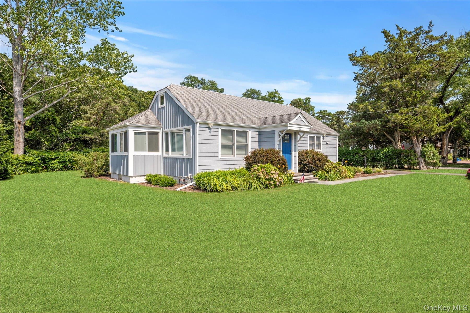 2360 Peconic Bay Boulevard, Laurel, NY 11948