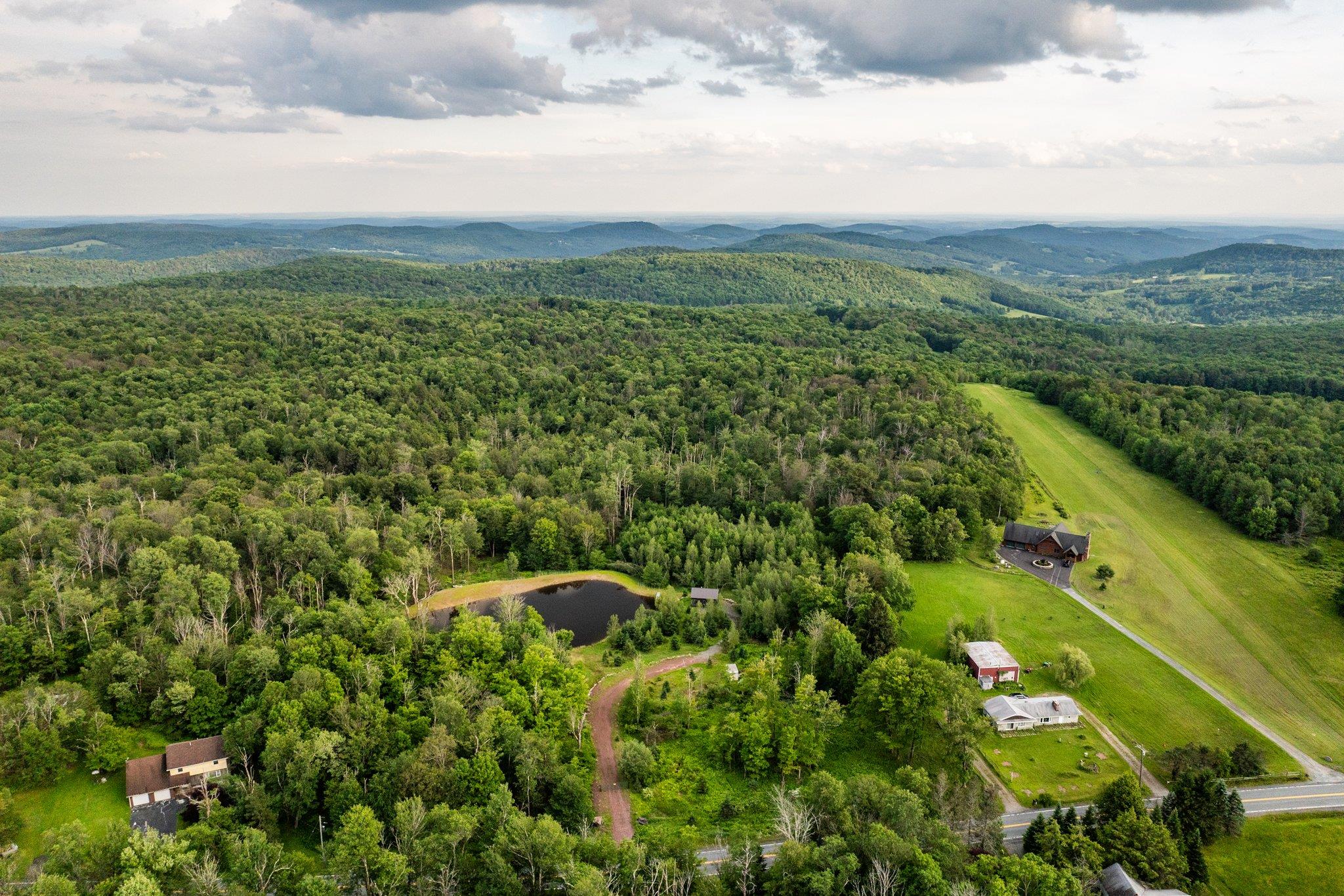 922 Hankins Road, Roscoe, NY 12736