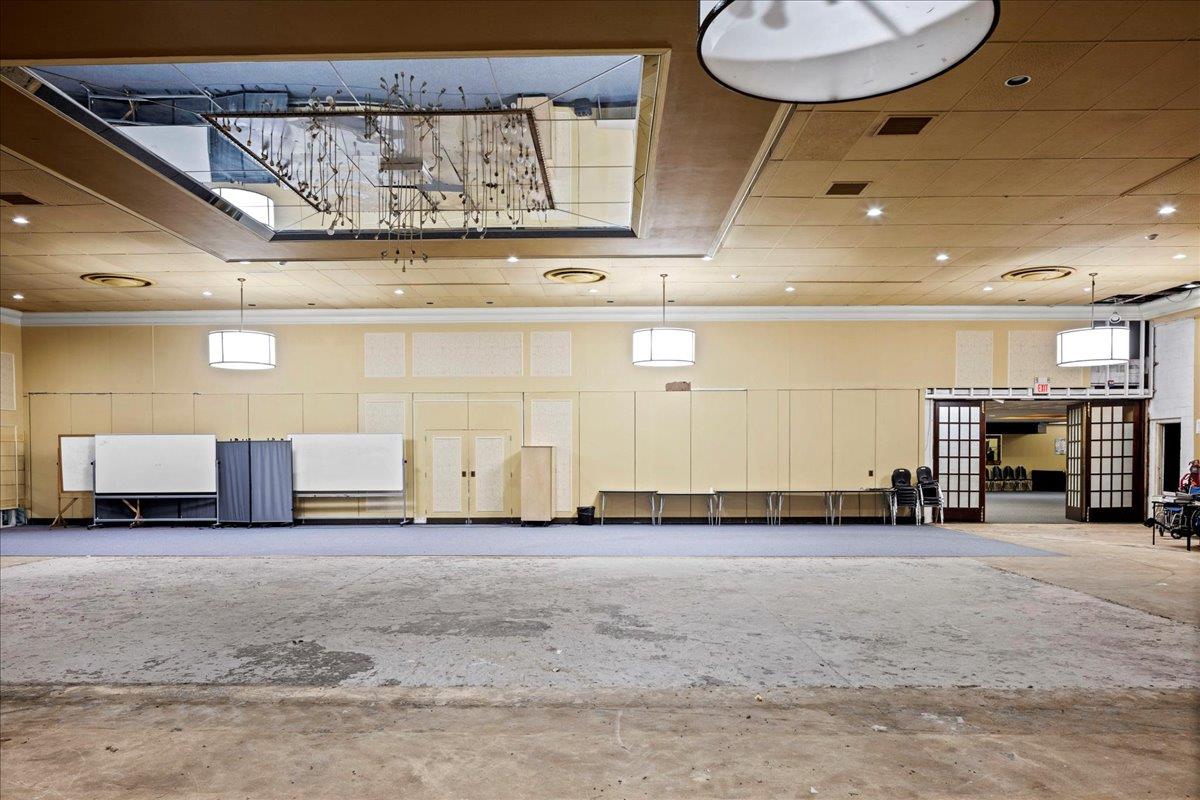 3315 Hillside Avenue, New Hyde Park, NY 11040