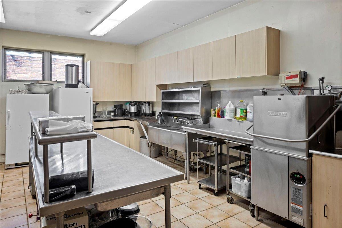 3315 Hillside Avenue, New Hyde Park, NY 11040