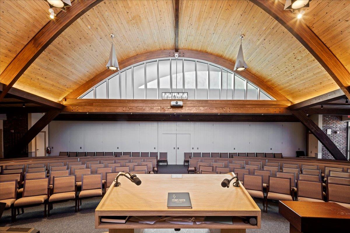 3315 Hillside Avenue, New Hyde Park, NY 11040