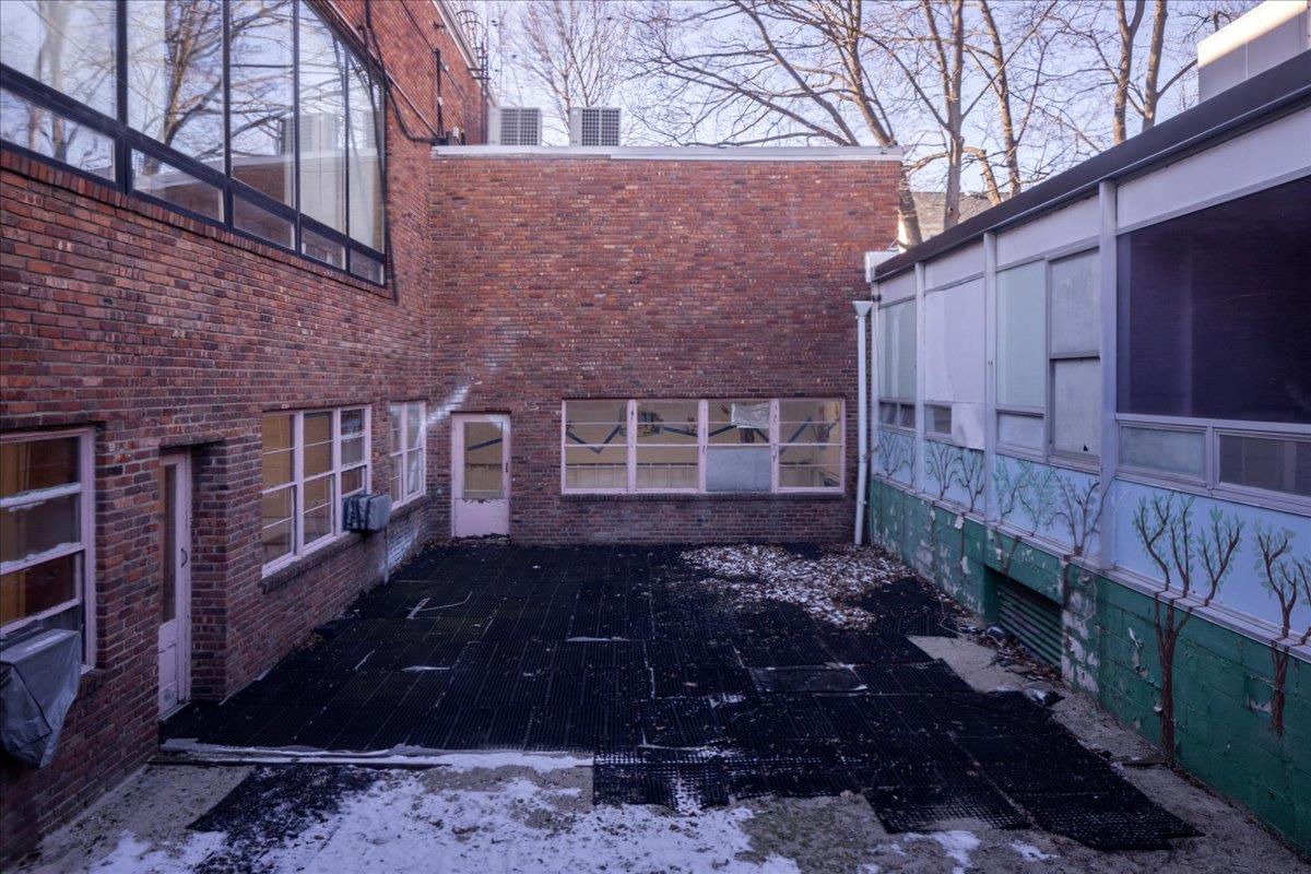 3315 Hillside Avenue, New Hyde Park, NY 11040