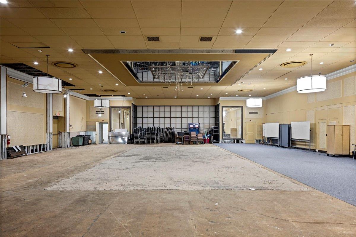 3315 Hillside Avenue, New Hyde Park, NY 11040