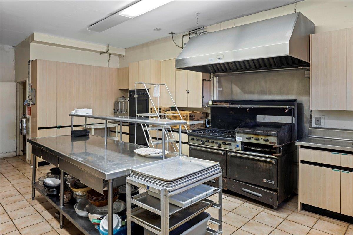 3315 Hillside Avenue, New Hyde Park, NY 11040