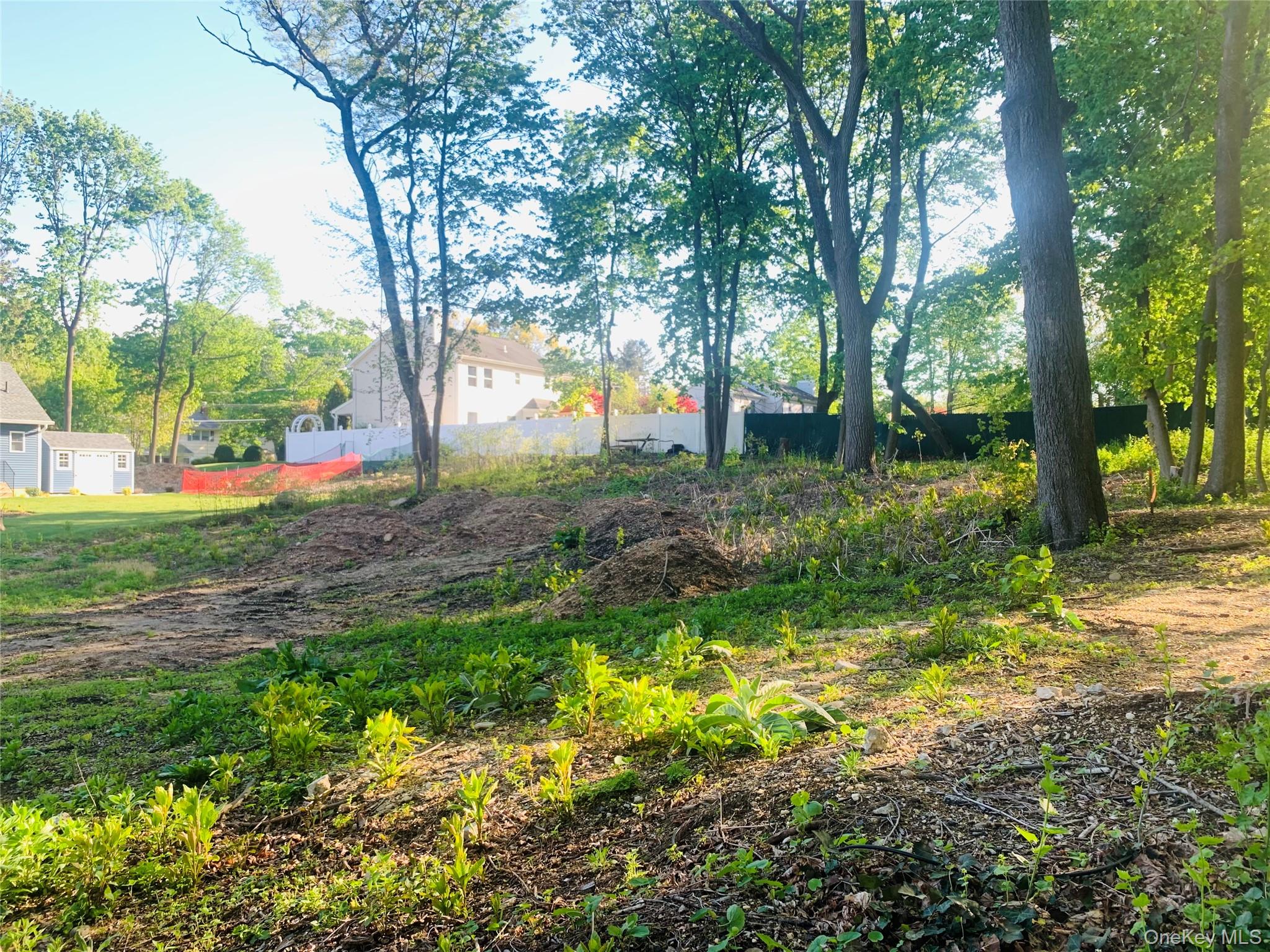 Huntington Station, NY 11746