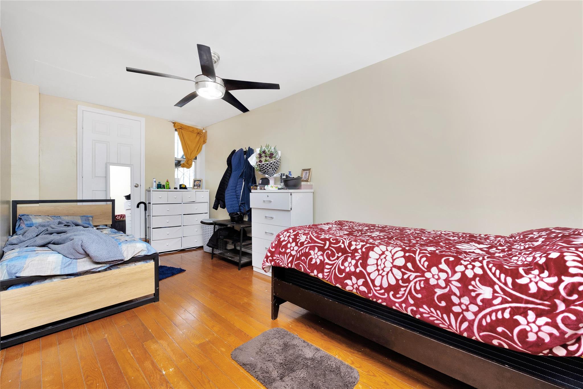 14-26 30 Drive, Astoria, NY 11102