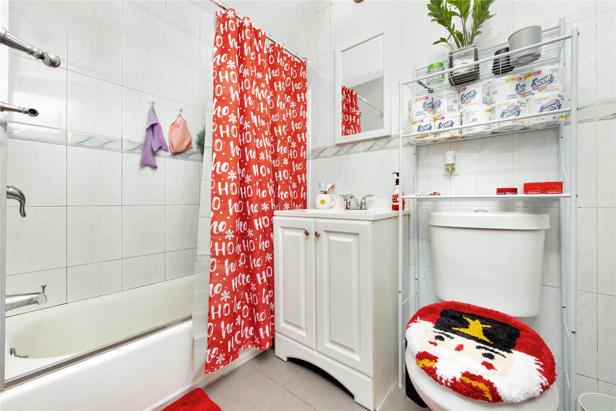 14-26 30 Drive, Astoria, NY 11102