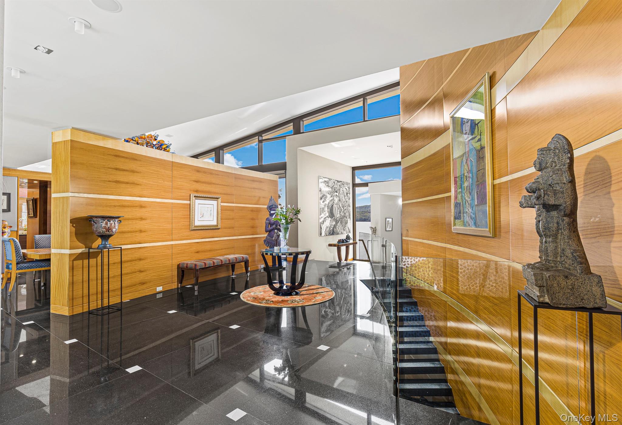 46 Ledgerock Lane, Hyde Park, NY 12538