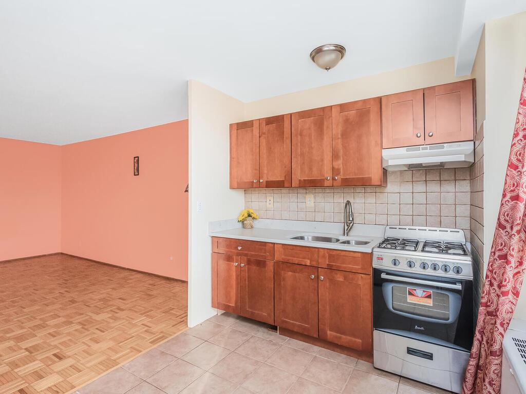 4705 Henry Hudson Parkway # 4A, Bronx, NY 10471
