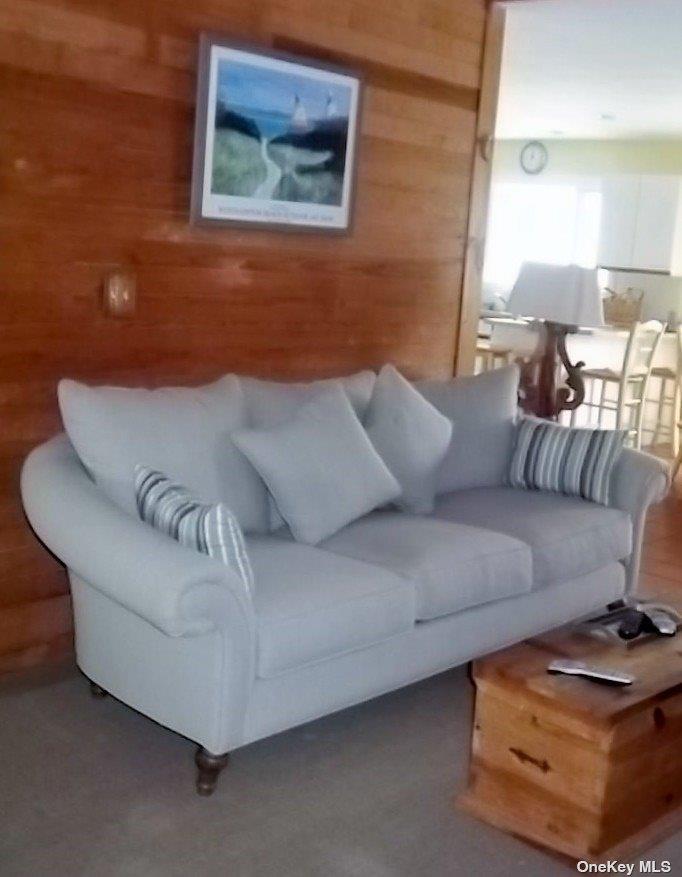 20 Dune Lane, Westhampton Dunes, NY 11978