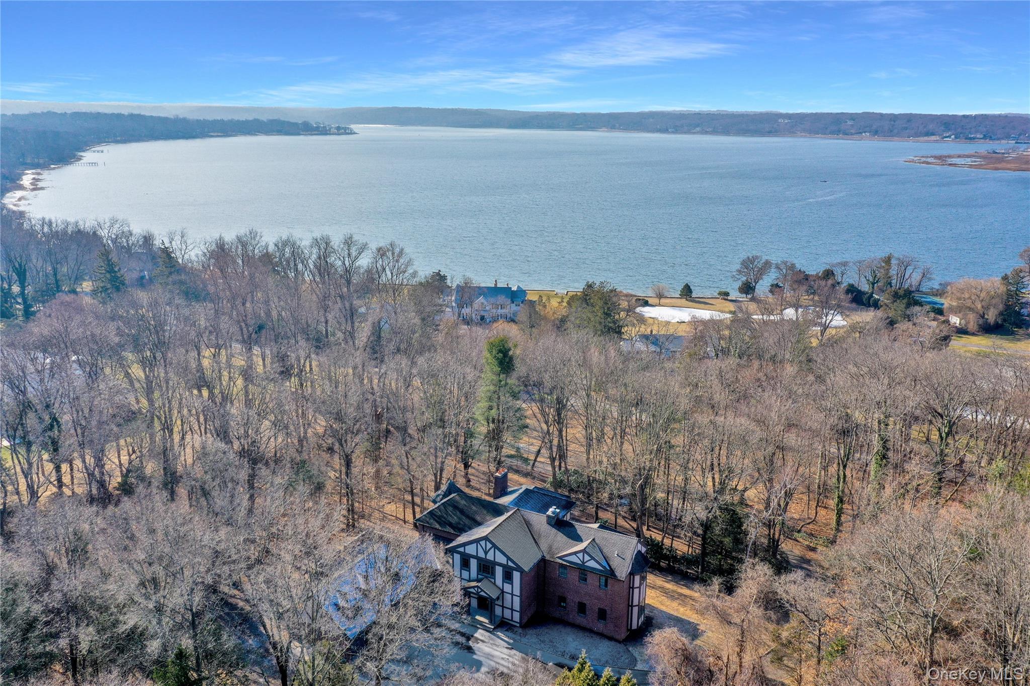 117 Centre Island Road, Centre Island, NY 11771