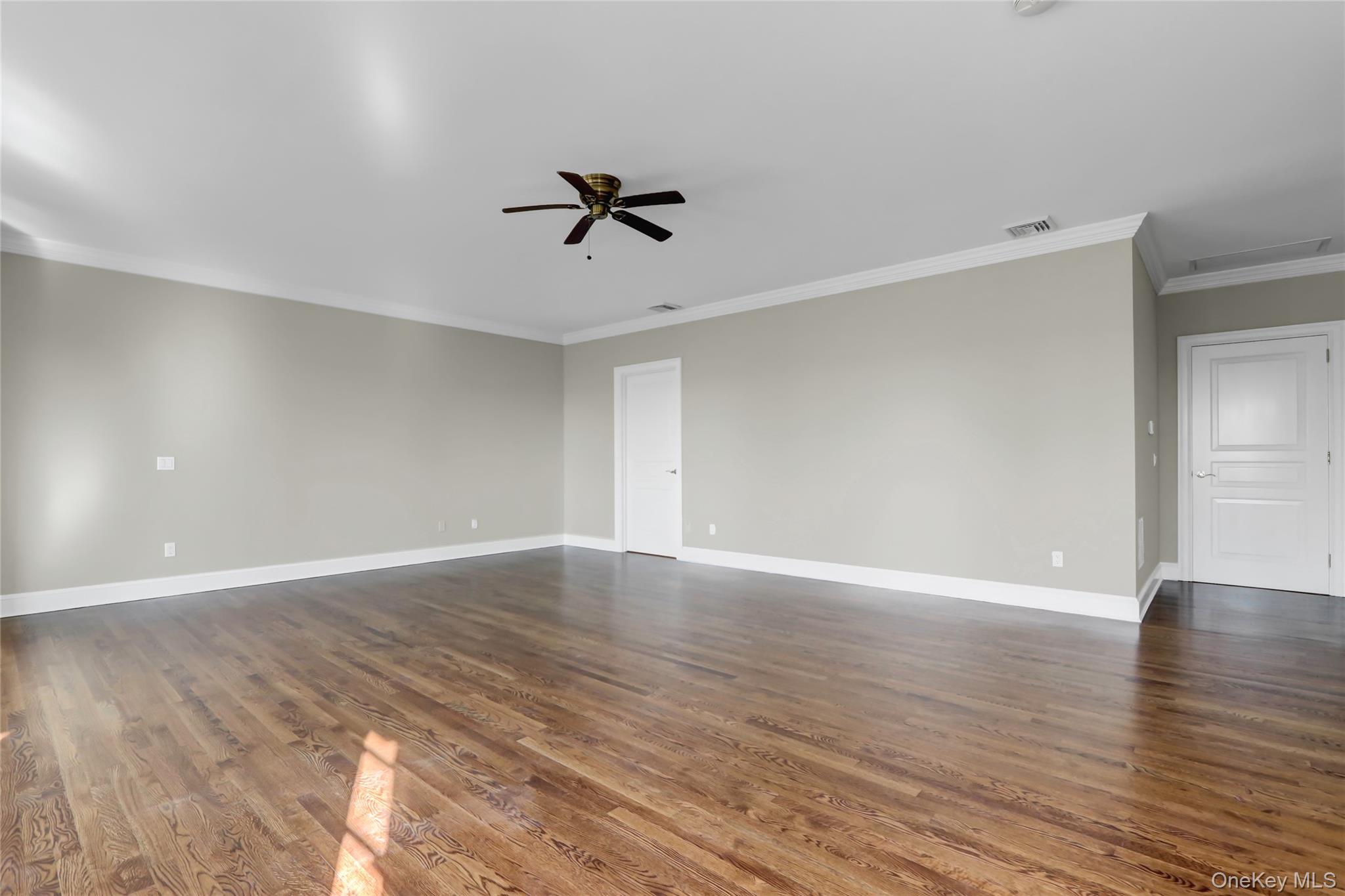 117 Centre Island Road, Centre Island, NY 11771