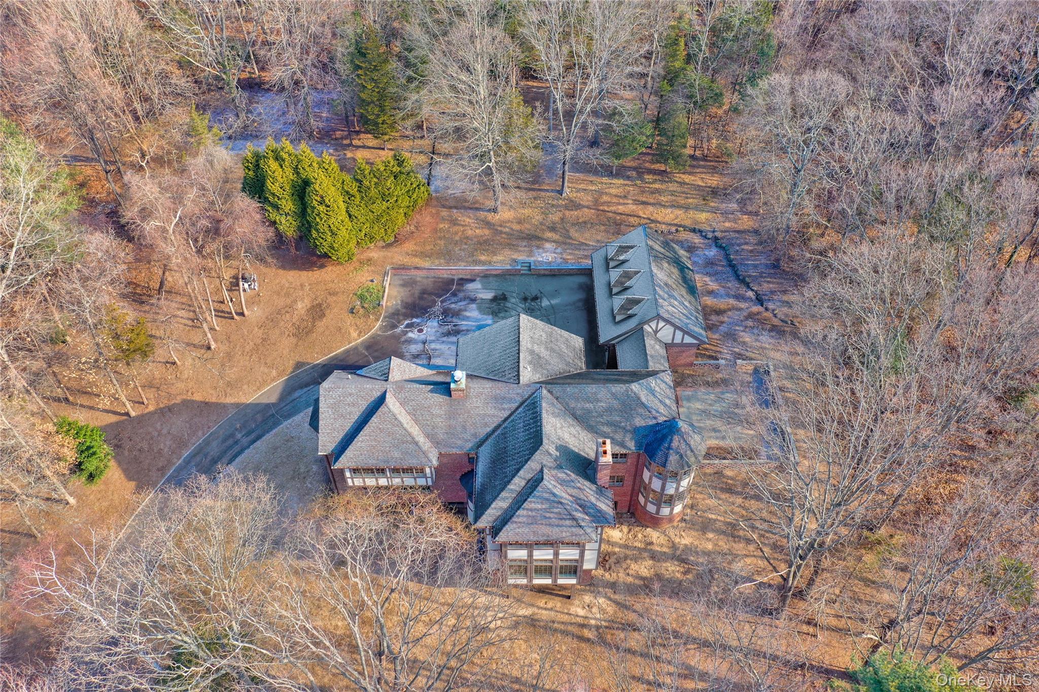 117 Centre Island Road, Centre Island, NY 11771