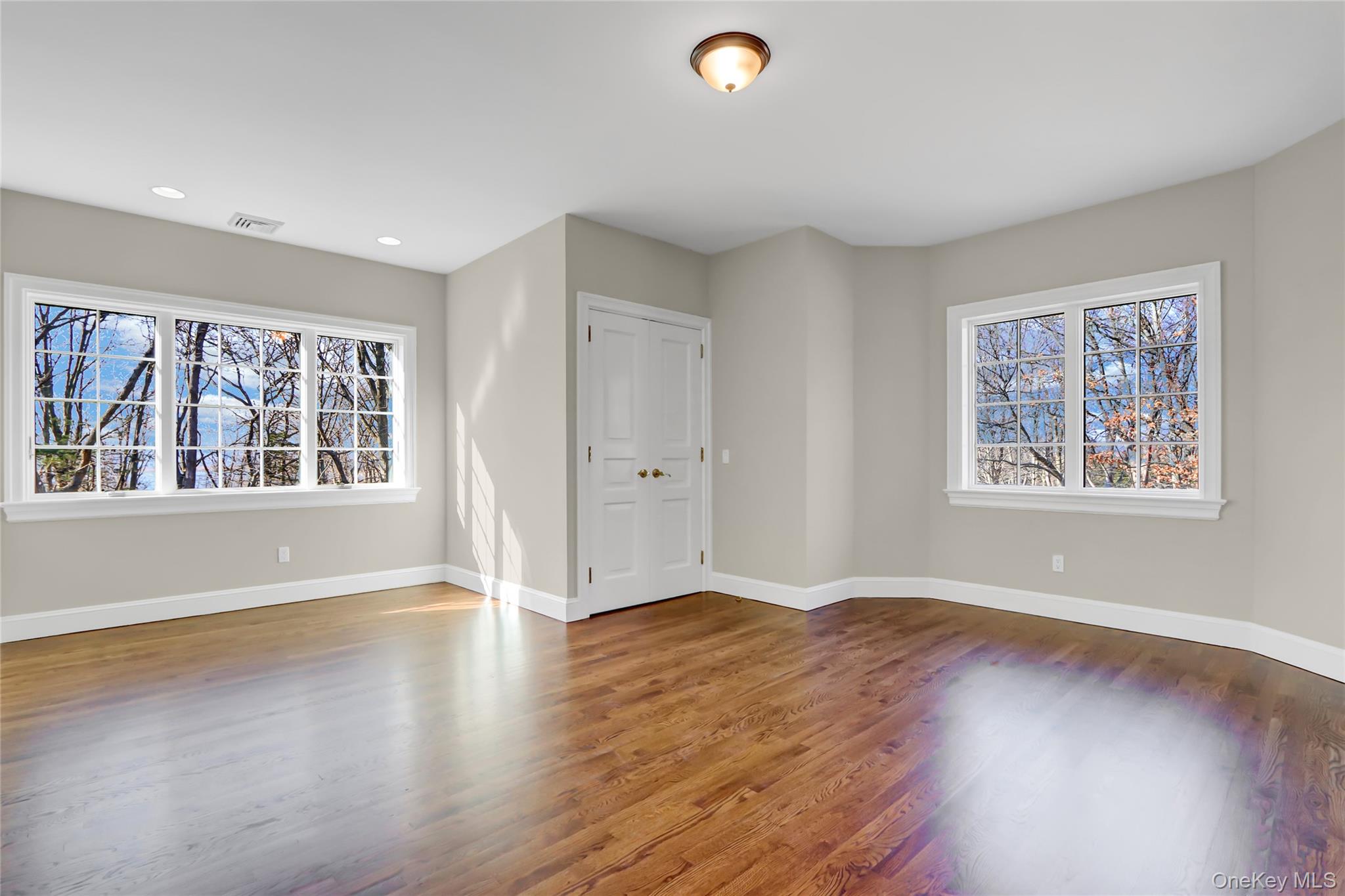 117 Centre Island Road, Centre Island, NY 11771