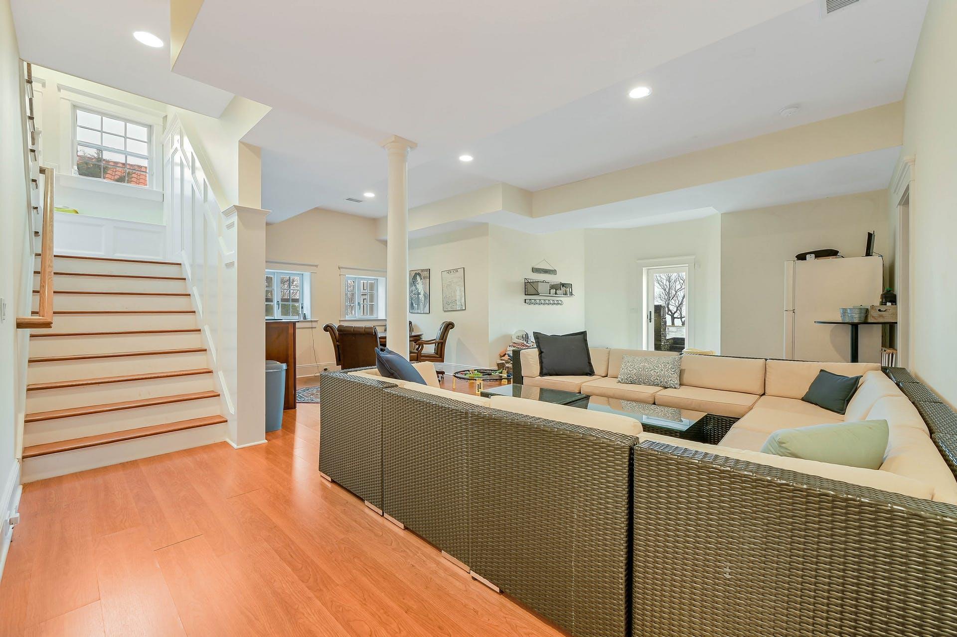 580 Lloyds Lane, Mattituck, NY 11952