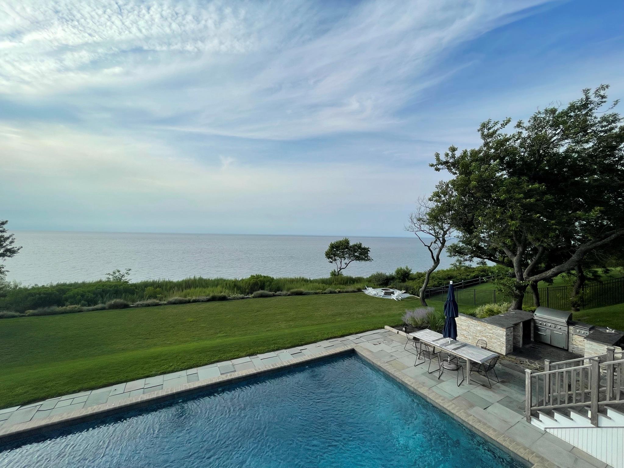 580 Lloyds Lane, Mattituck, NY 11952