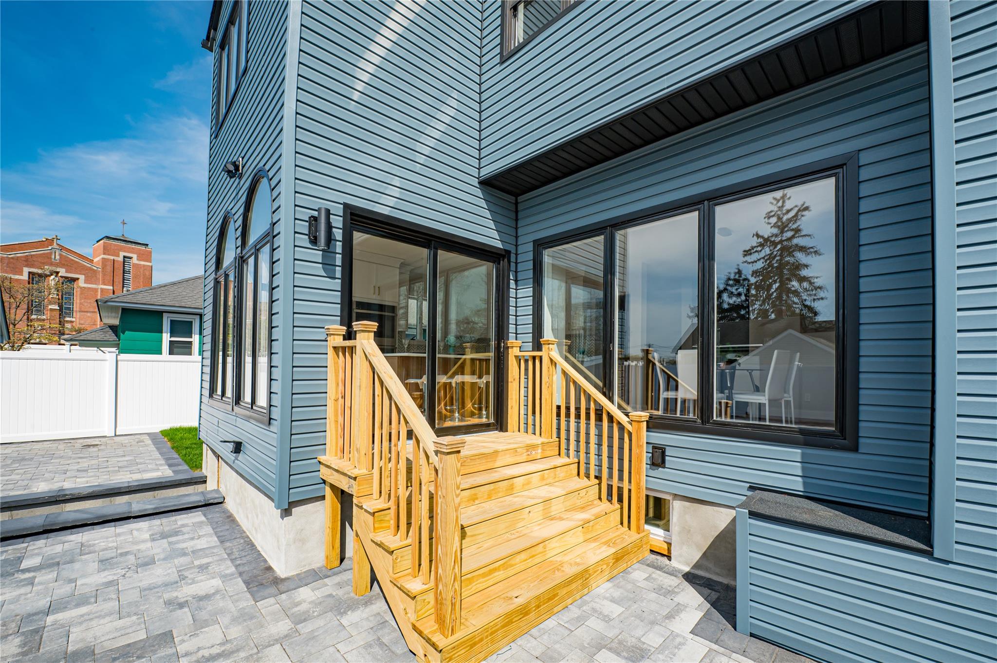 2726 Clarendon Avenue, Bellmore, NY 11710