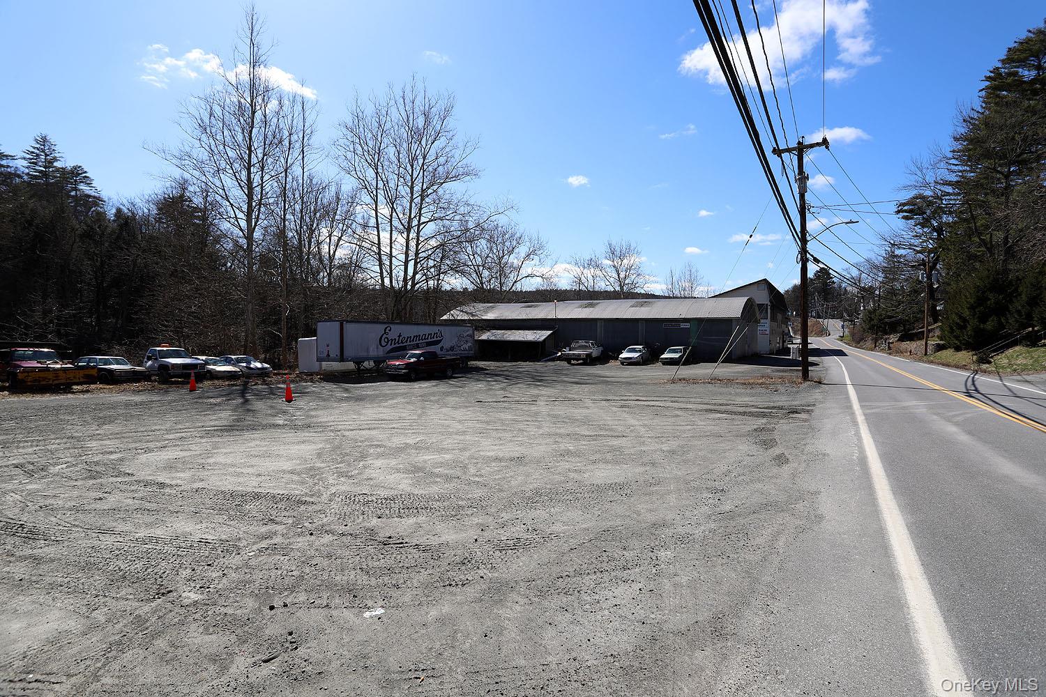 4587 State Route 17b, Callicoon, NY 12723