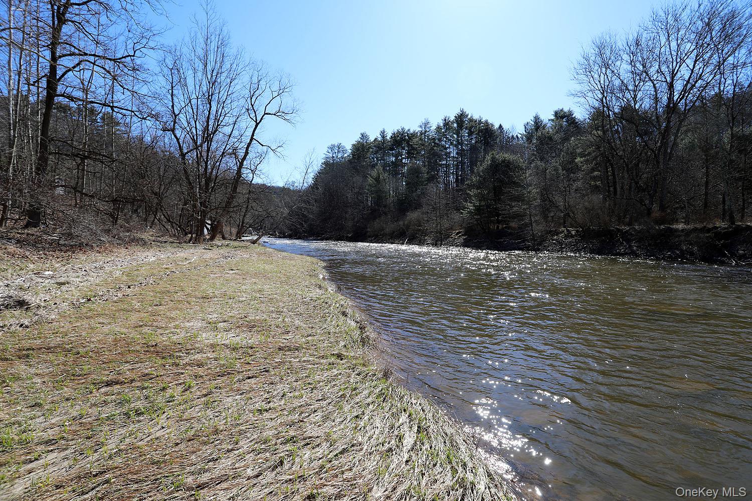 4587 State Route 17b, Callicoon, NY 12723