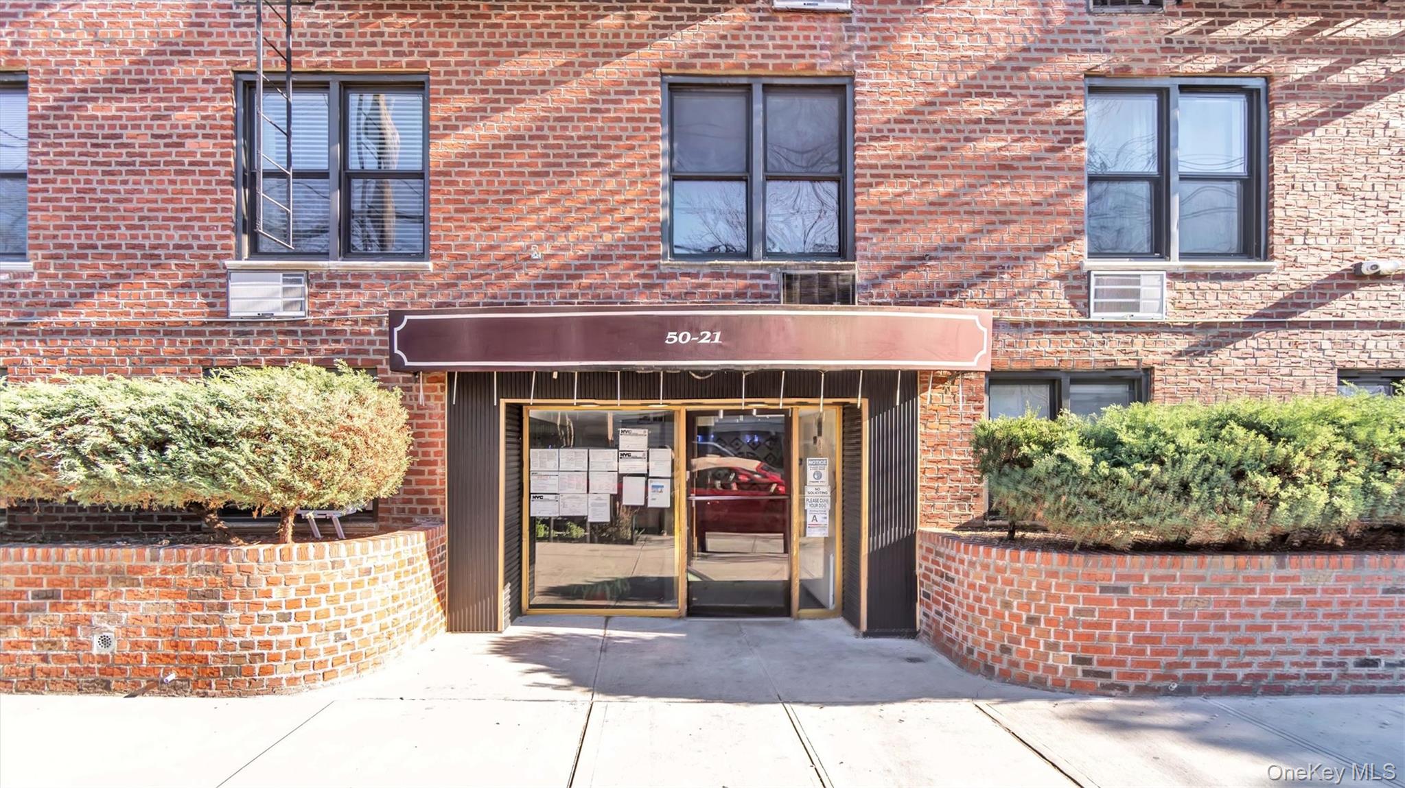 50-21 39th Place # 2C, Sunnyside, NY 11104