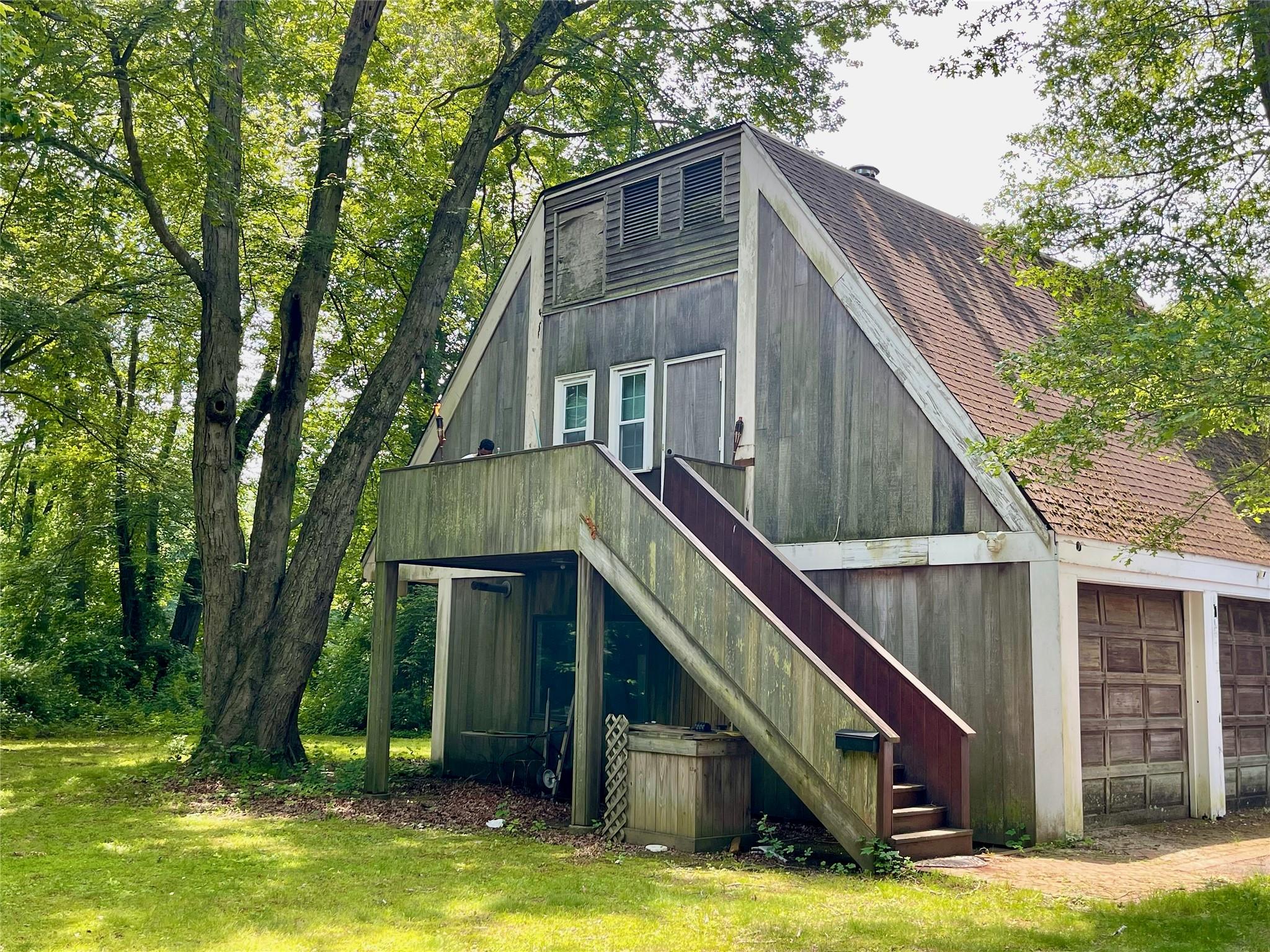 6 Hidden Pond, Muttontown, NY 11545