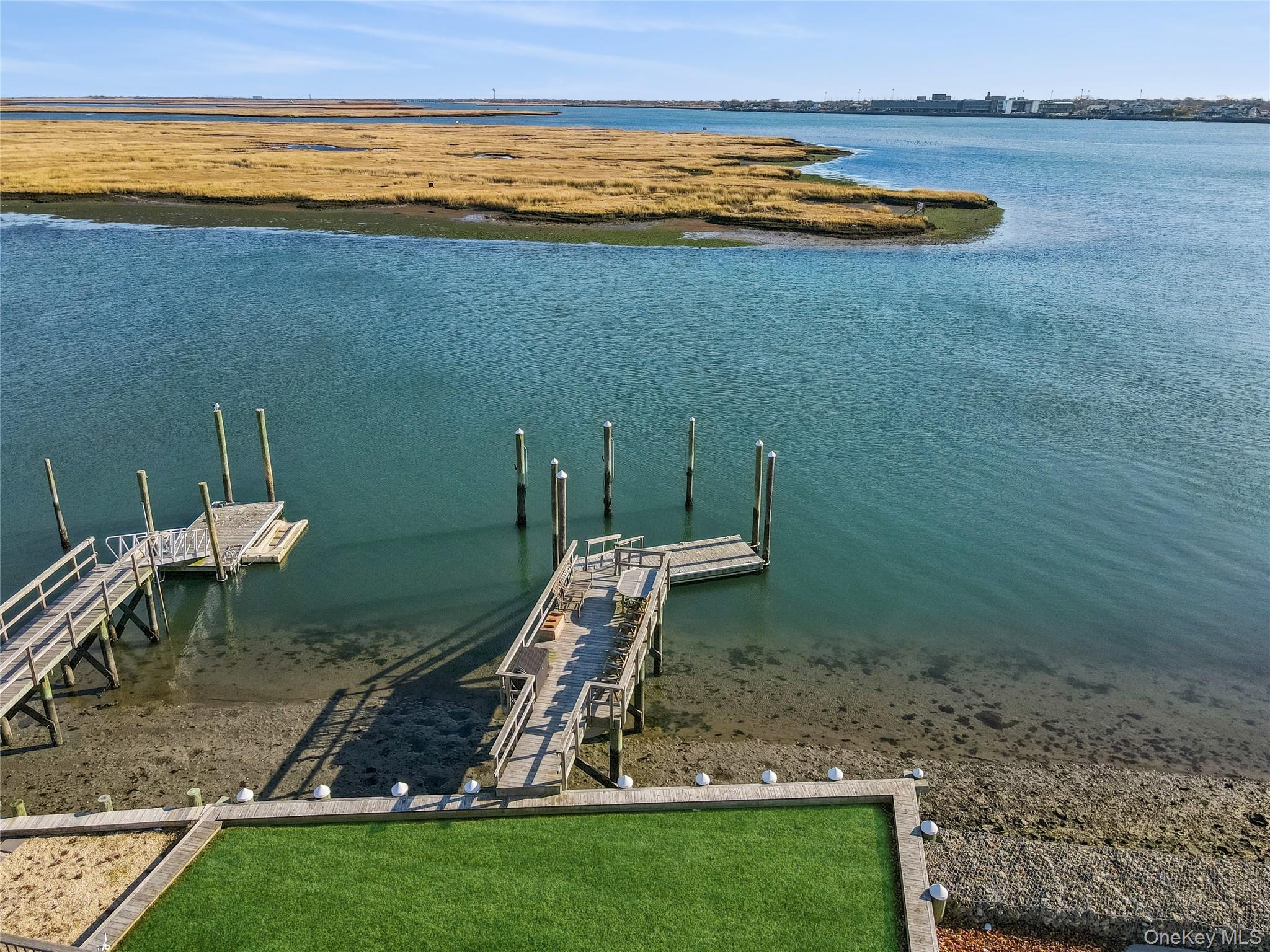 255 Delaware Avenue, Island Park, NY 11558