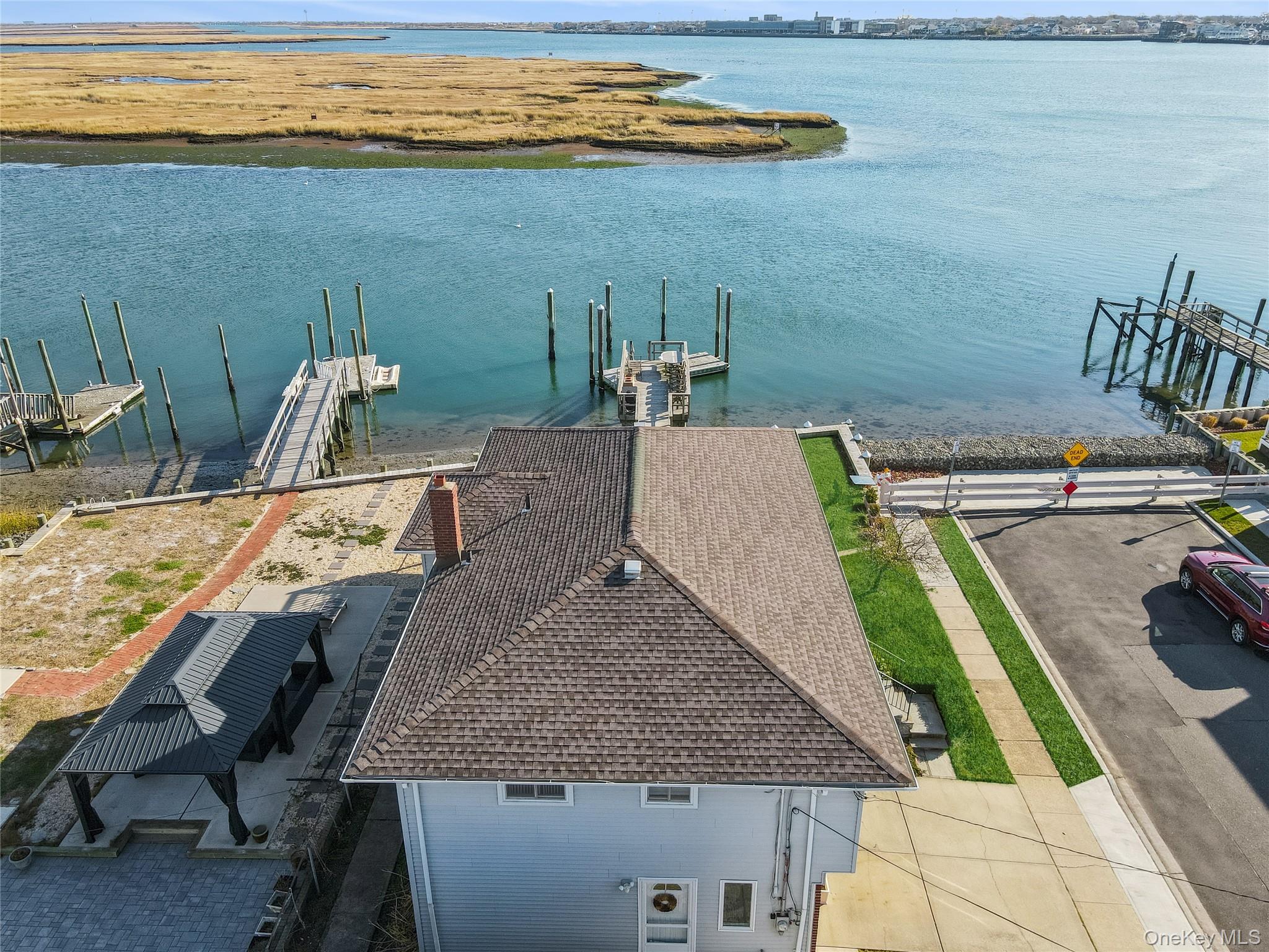 255 Delaware Avenue, Island Park, NY 11558