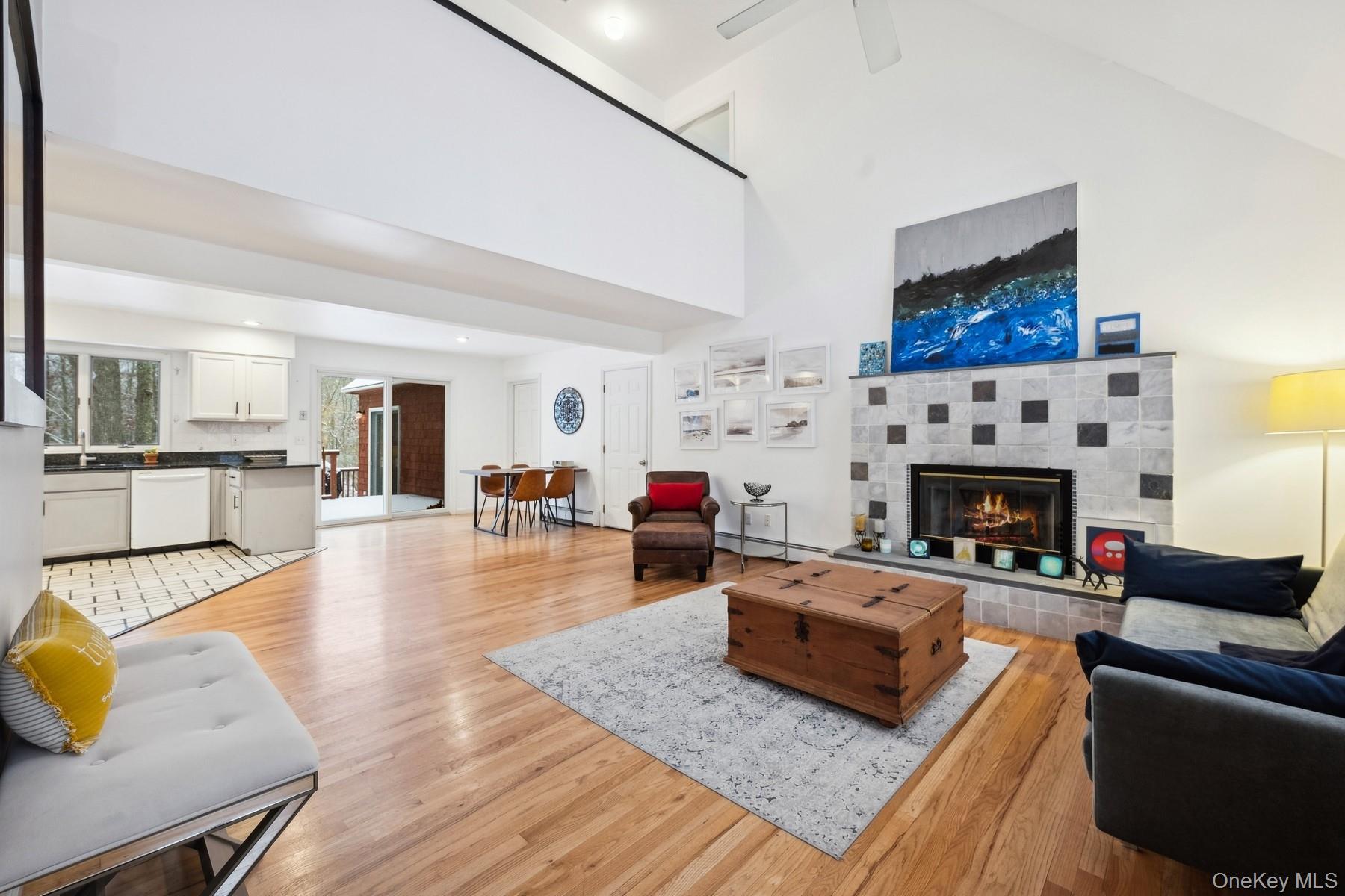 12 Hildreth Road, Hampton Bays, NY 11946