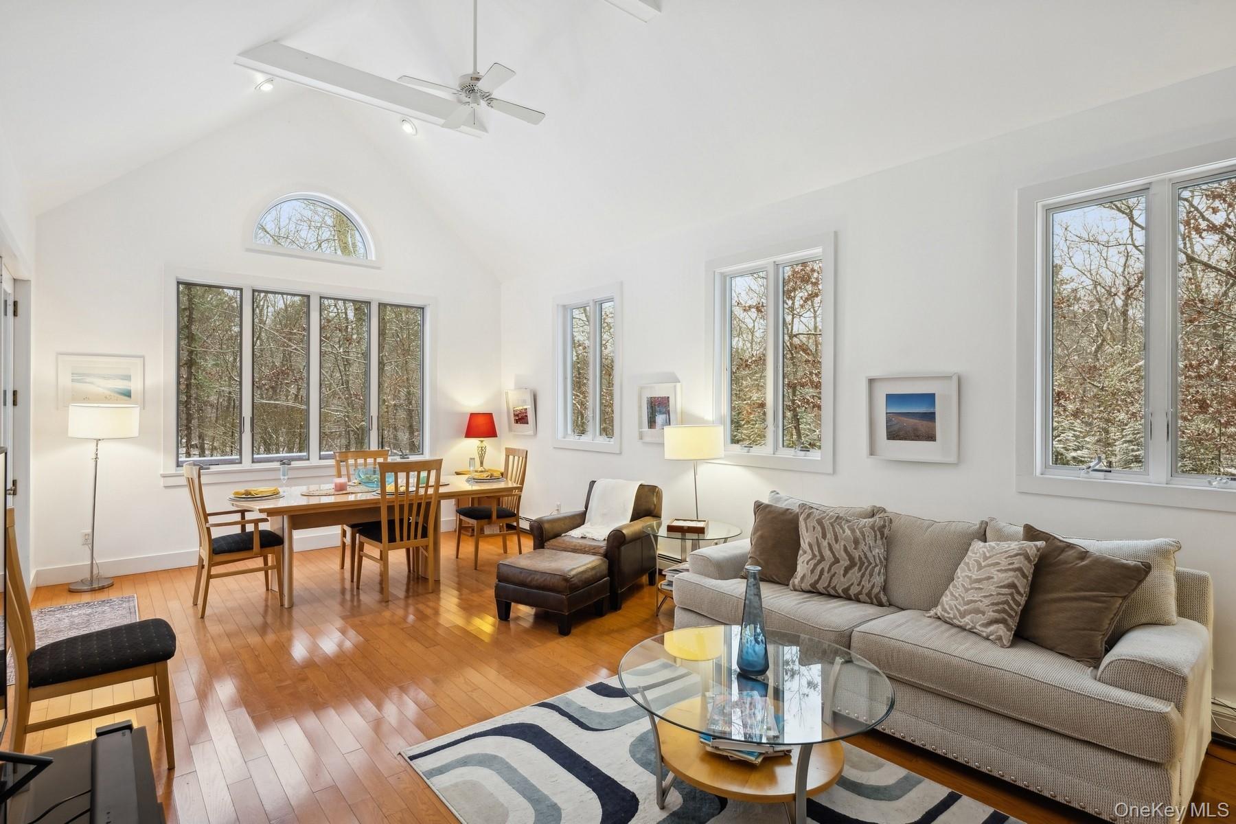 12 Hildreth Road, Hampton Bays, NY 11946