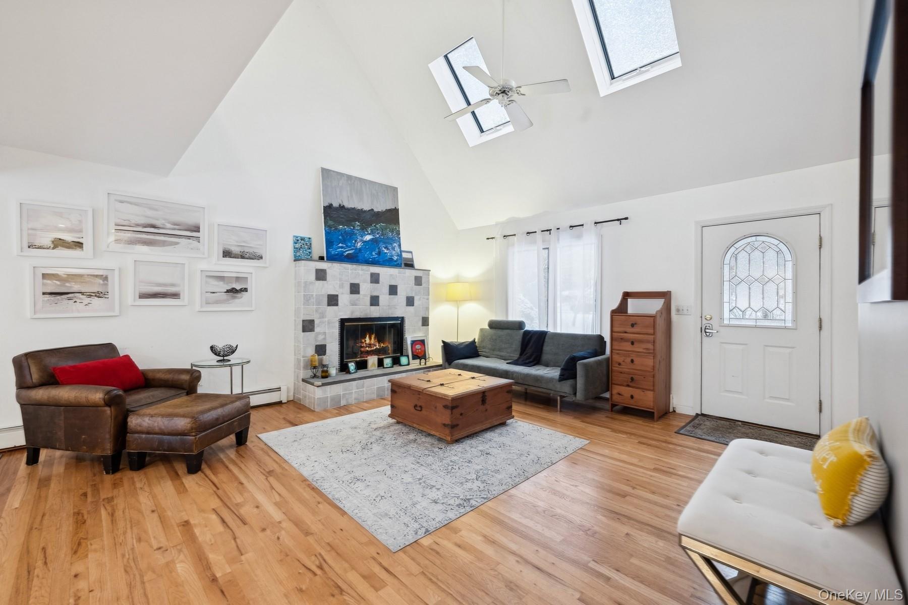 12 Hildreth Road, Hampton Bays, NY 11946