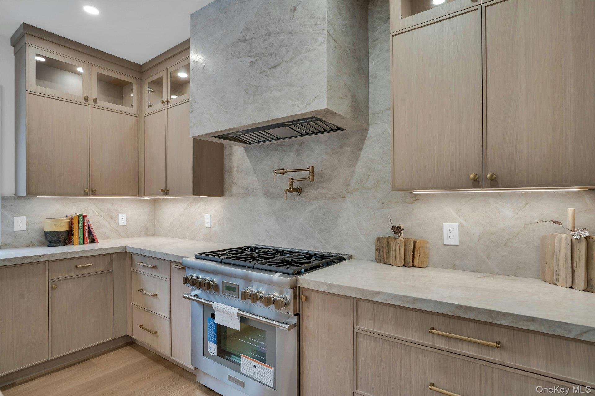 Lot 1 1003 Baldwin Path, Dix Hills, NY 11746