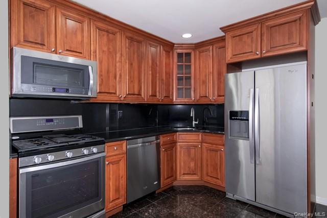 301 Tudor Lane # 301, Middle Island, NY 11953