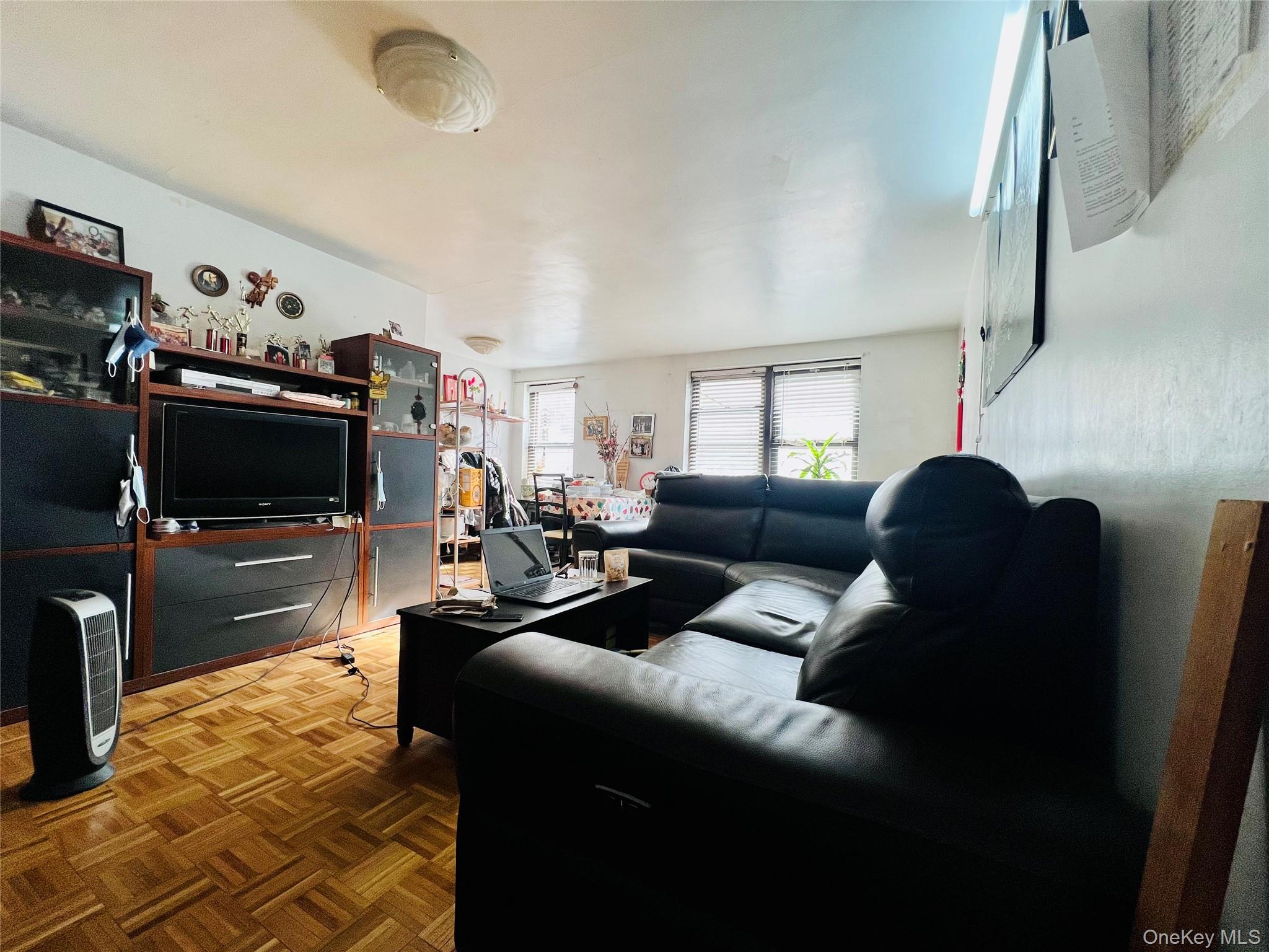 105-20 66th Ave. # 1A, Forest Hills, NY 11375