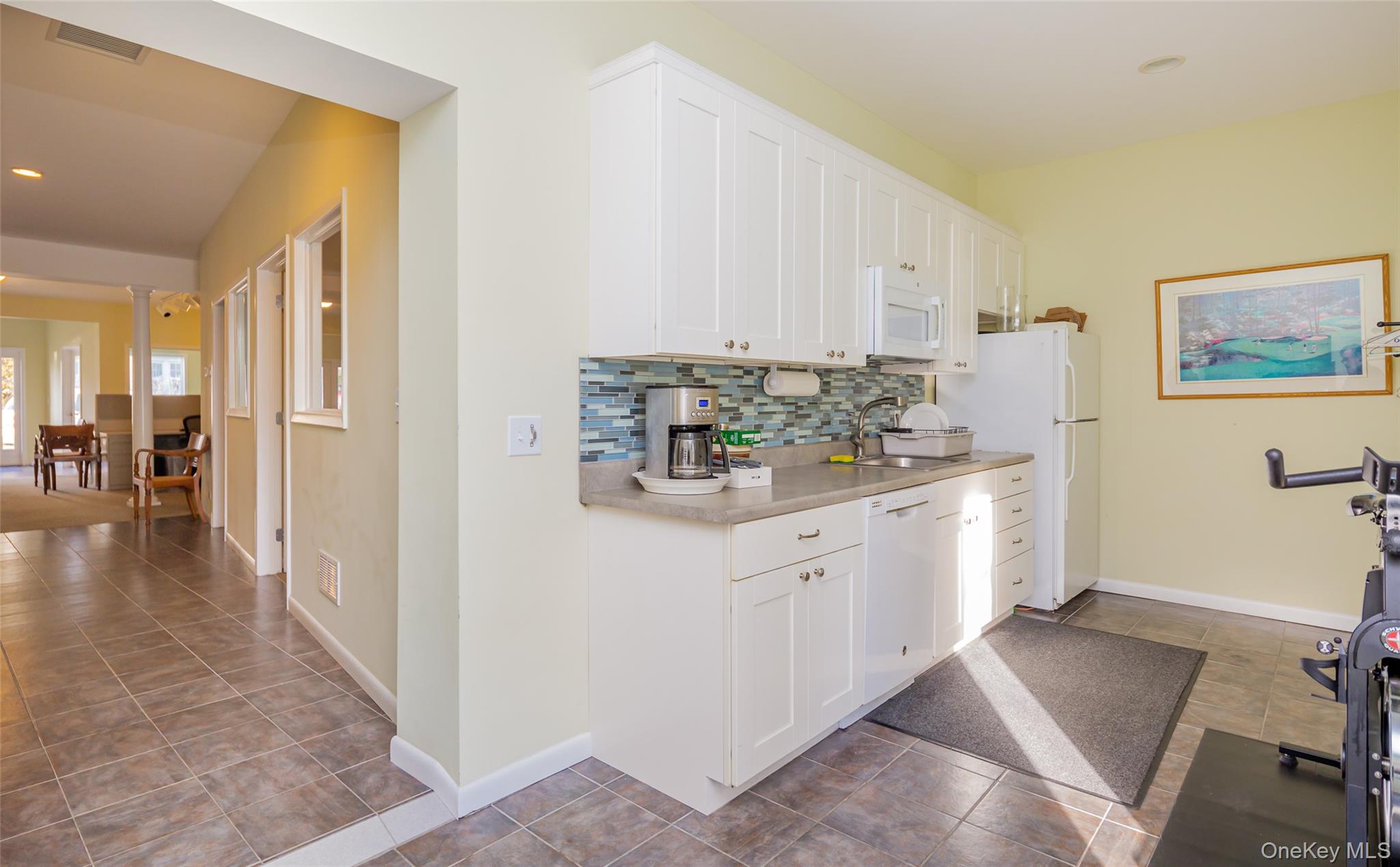 28 Cameron Street, Southampton, NY 11968