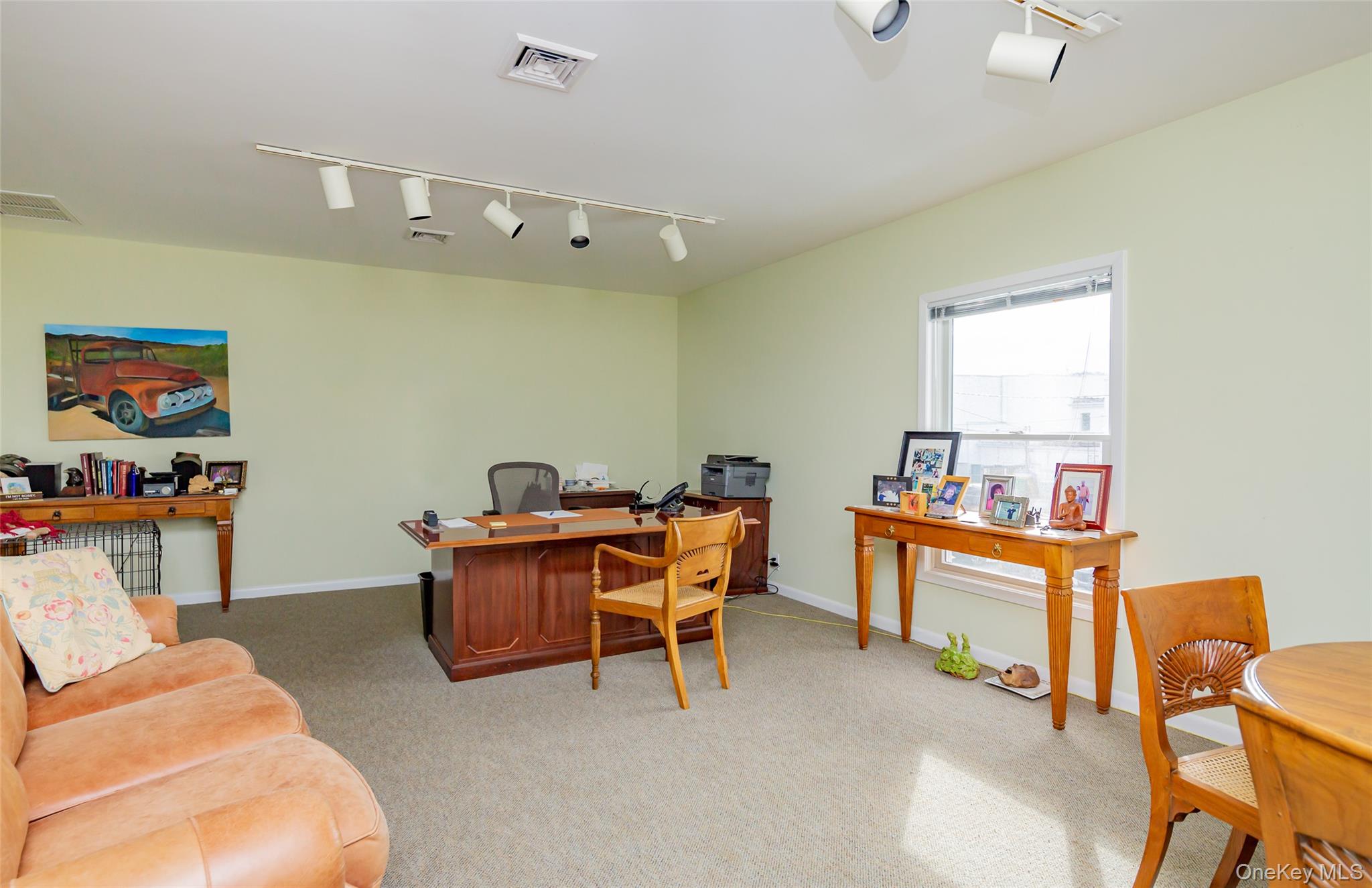 28 Cameron Street, Southampton, NY 11968