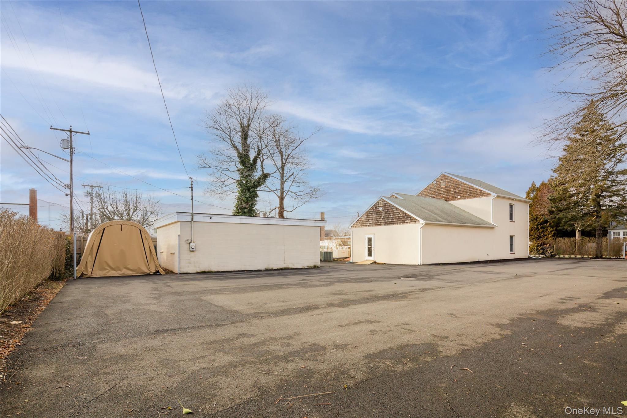 28 Cameron Street, Southampton, NY 11968