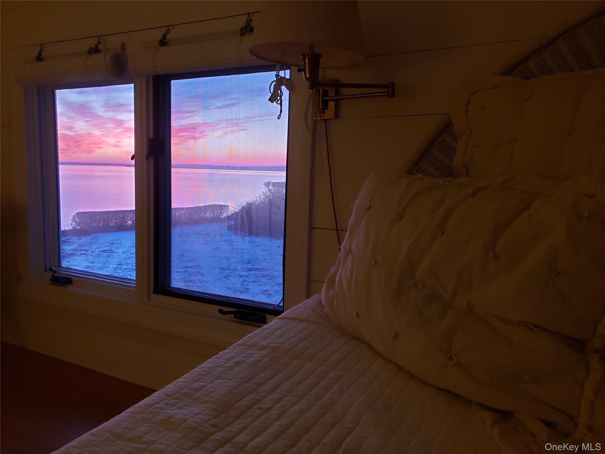 90 Peconic Avenue, Shelter Island, NY 11964