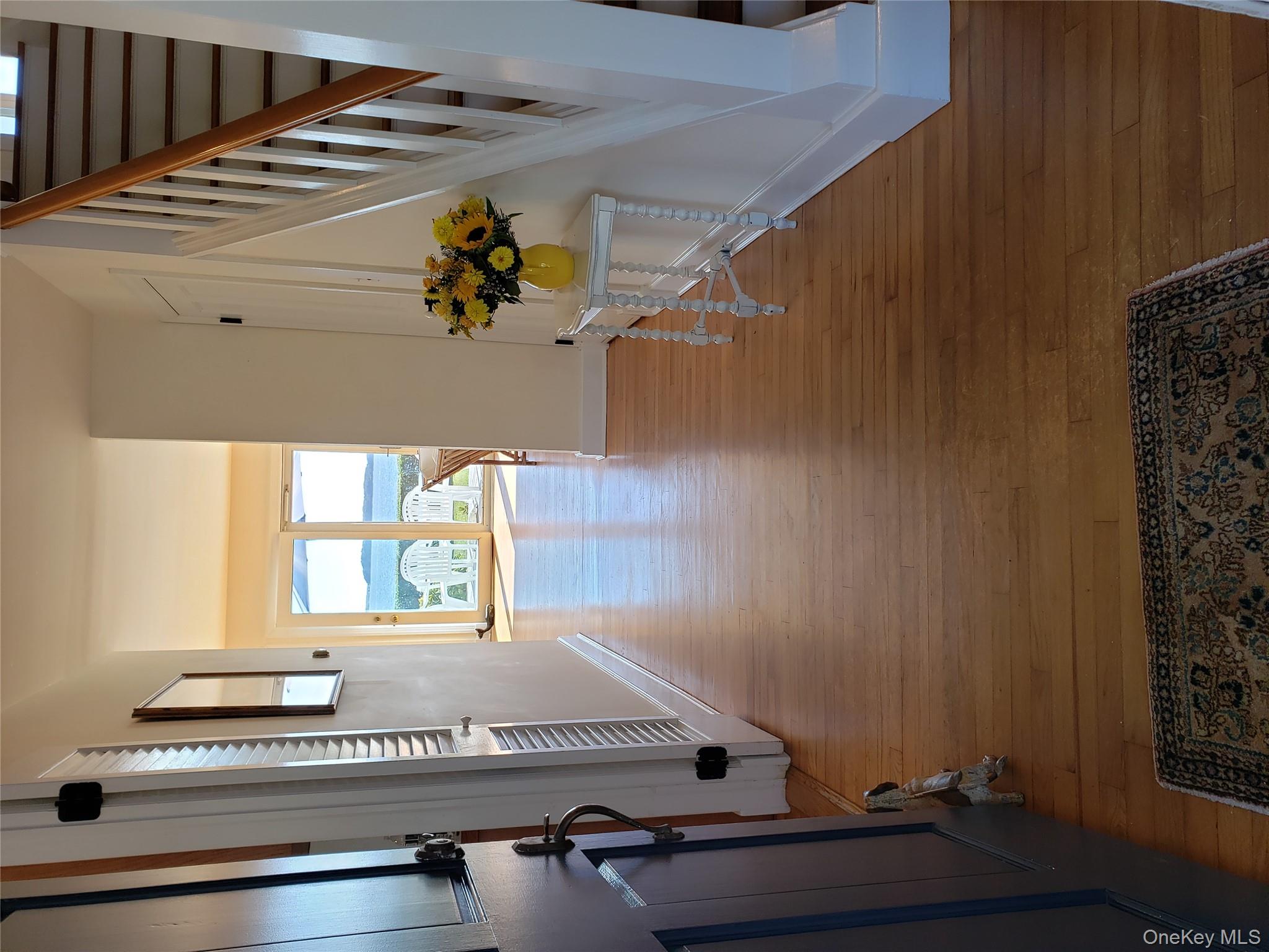 90 Peconic Avenue, Shelter Island, NY 11964