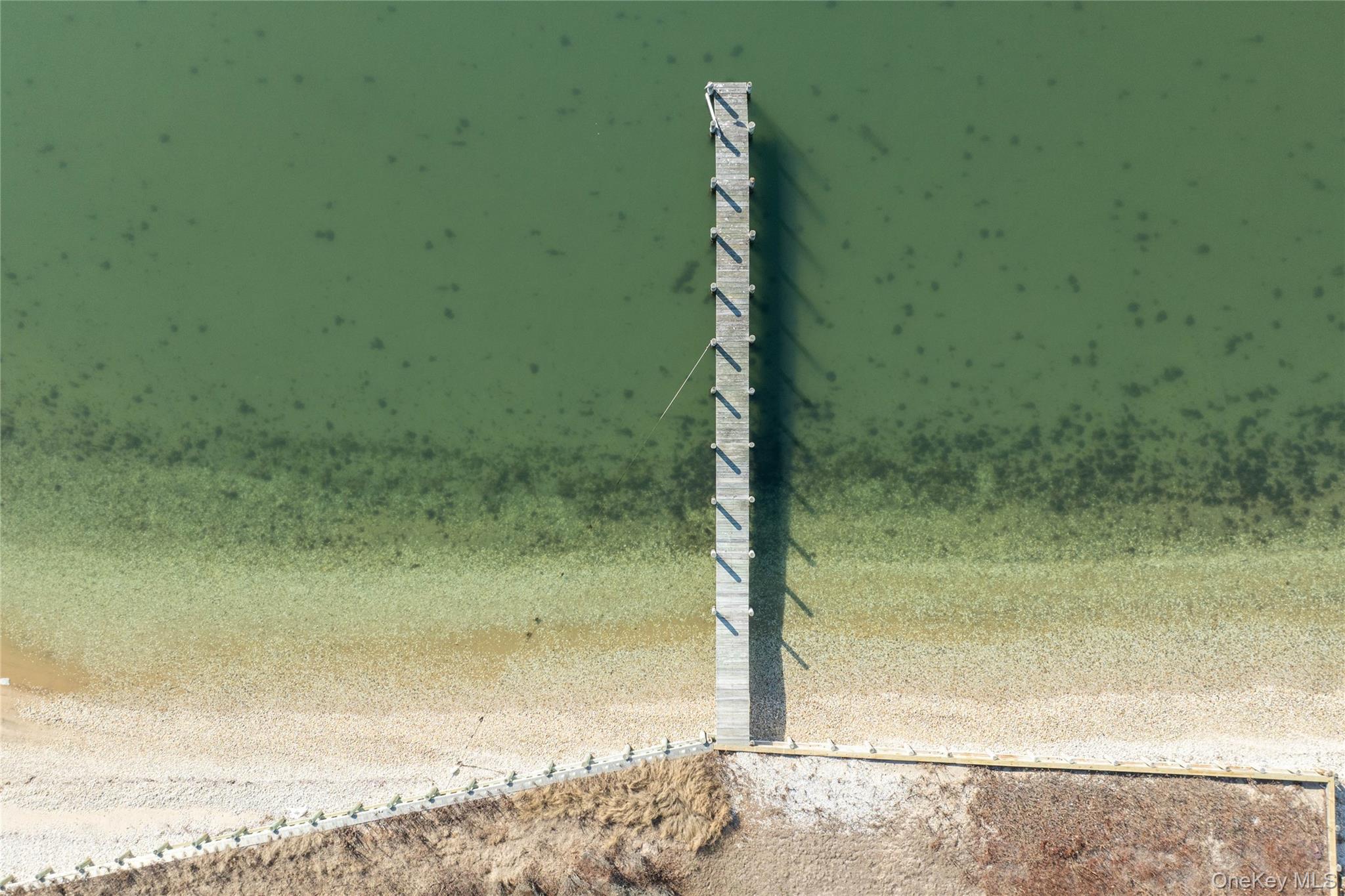 90 Peconic Avenue, Shelter Island, NY 11964