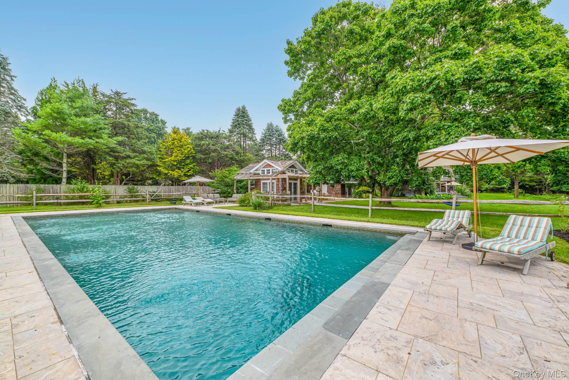 132 Sayres Path, Wainscott, NY 11975