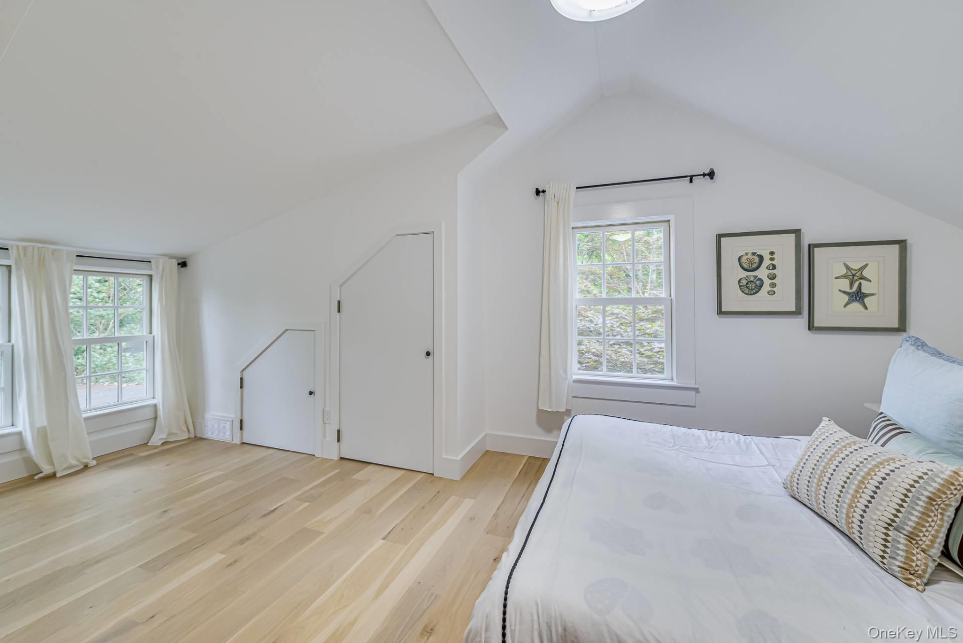 132 Sayres Path, Wainscott, NY 11975